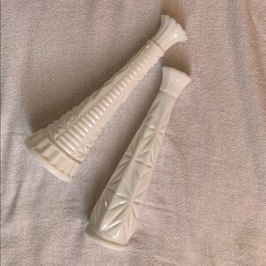 Anchor hocking - White milk glass Vases set of two